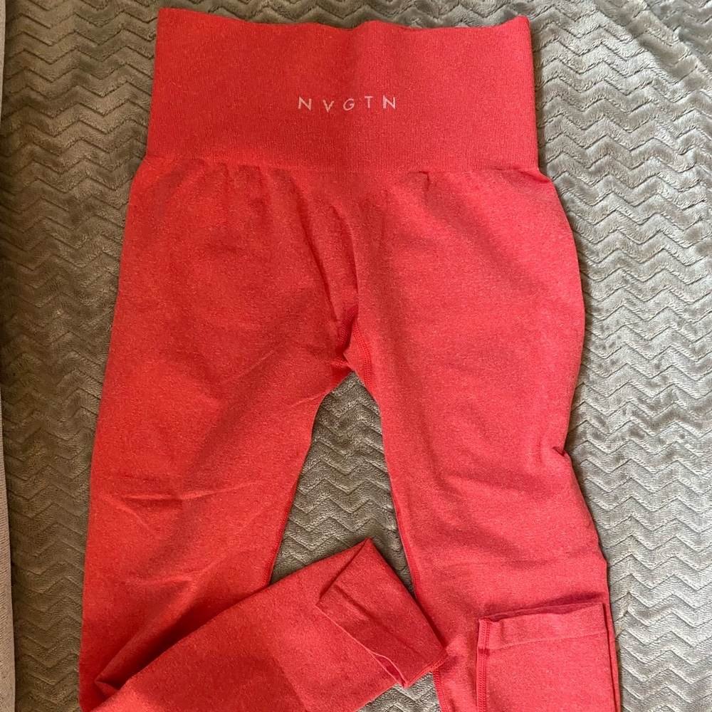 NVGTN Solid Seamless Legging